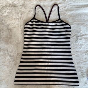 Lulu Power Y tank size 6